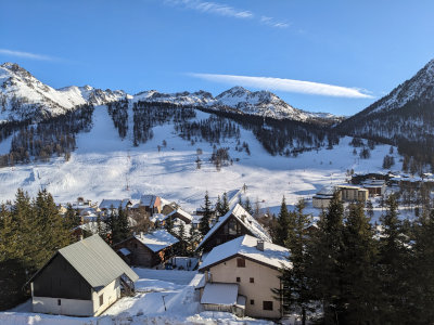 Vue hiver font de neige